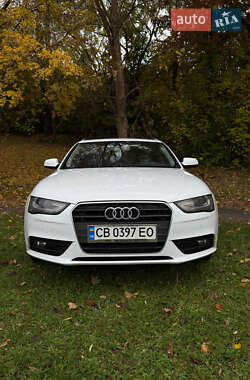Универсал Audi A4 2012 в 