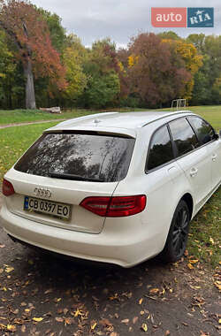 Универсал Audi A4 2012 в 