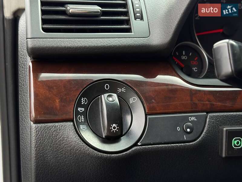 Седан Audi A4 2007 в Ровно