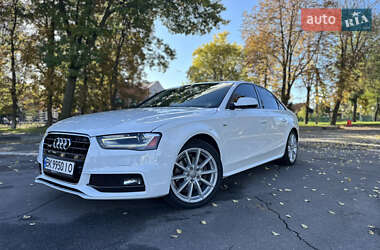 Седан Audi A4 2015 в 