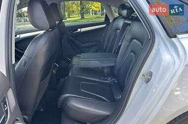Седан Audi A4 2015 в 