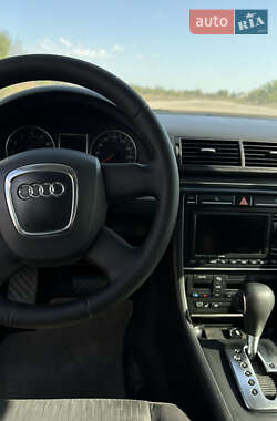 Універсал Audi A4 2006 в  фото 13 Універсал Audi A4 2006 в