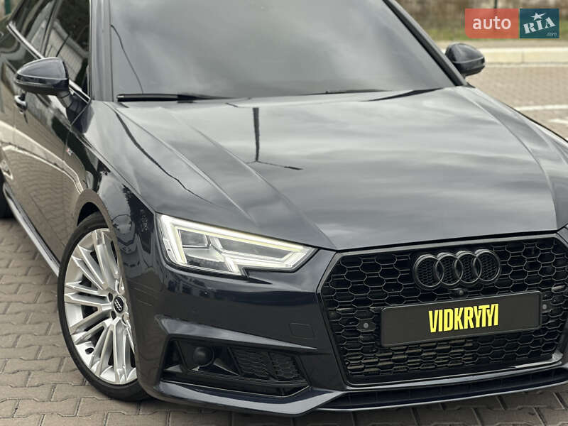 Седан Audi A4 2016 в Киеве