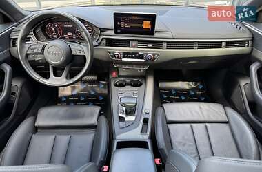 Седан Audi A4 2018 в 