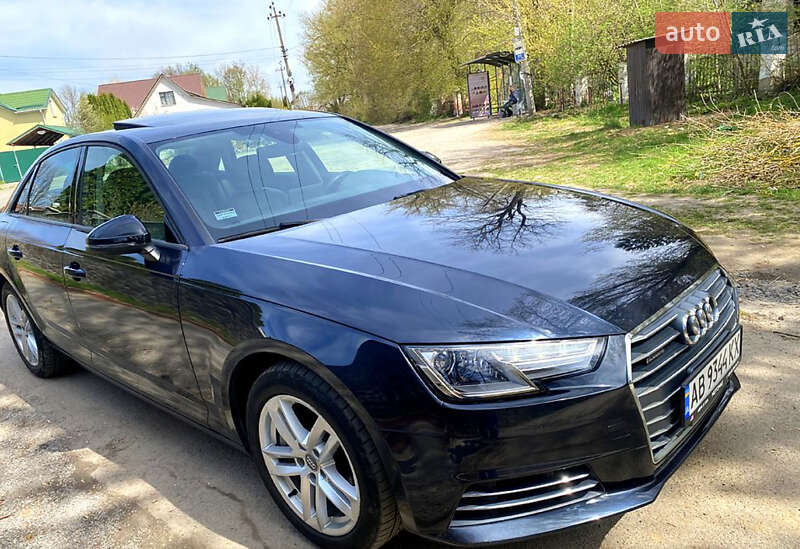 Седан Audi A4 2017 в Києві