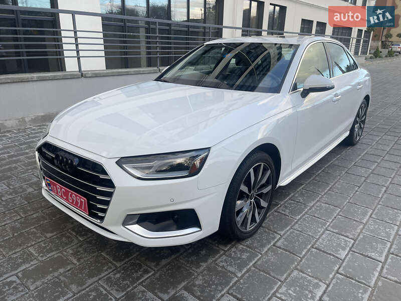 Audi A4 2021