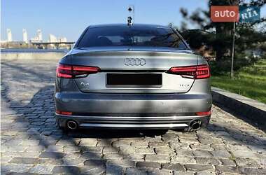 Седан Audi A4 2017 в 