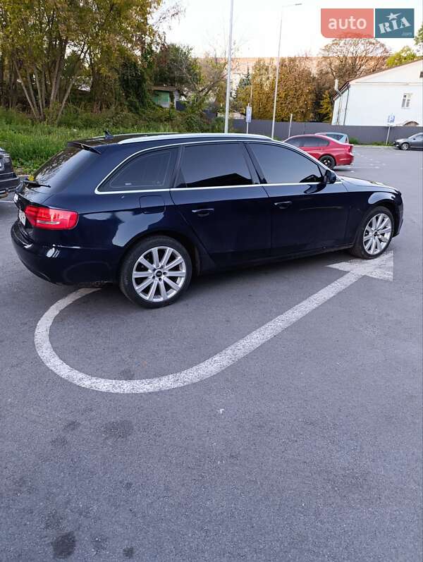 Универсал Audi A4 2010 в Житомире