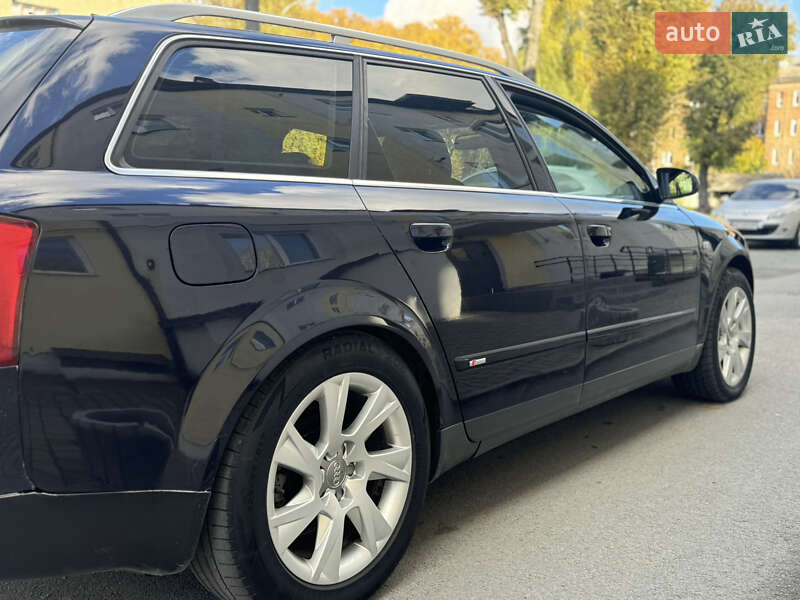 Універсал Audi A4 2002 в Звягелі