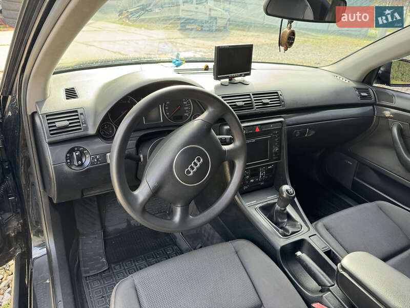 Седан Audi A4 2001 в Івано-Франківську