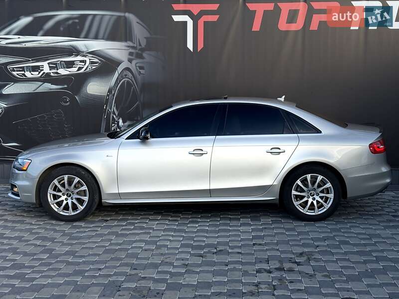 Седан Audi A4 2014 в Львові