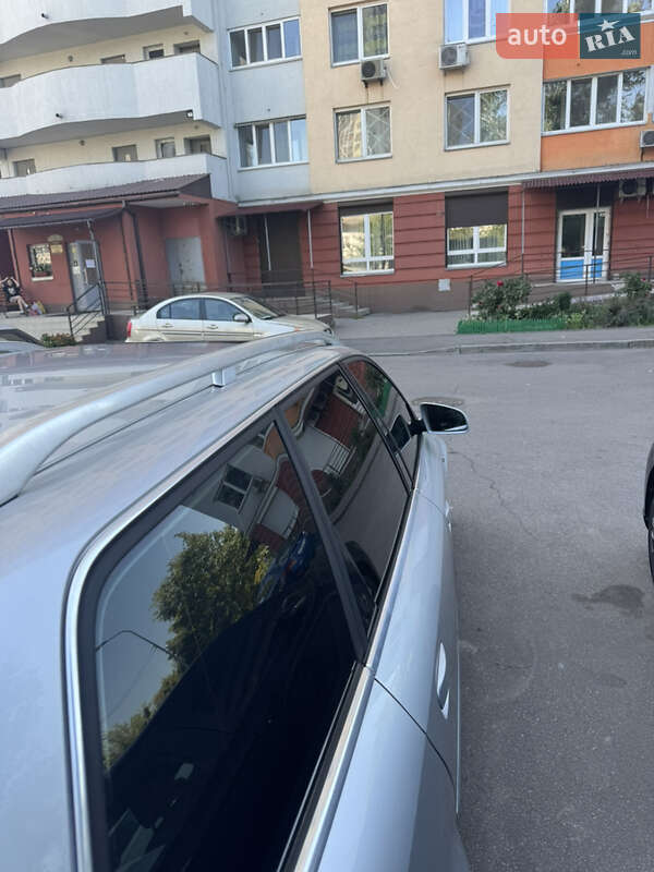 Універсал Audi A4 2002 в Києві