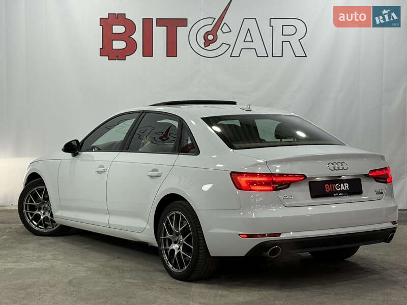 Седан Audi A4 2017 в Одессе