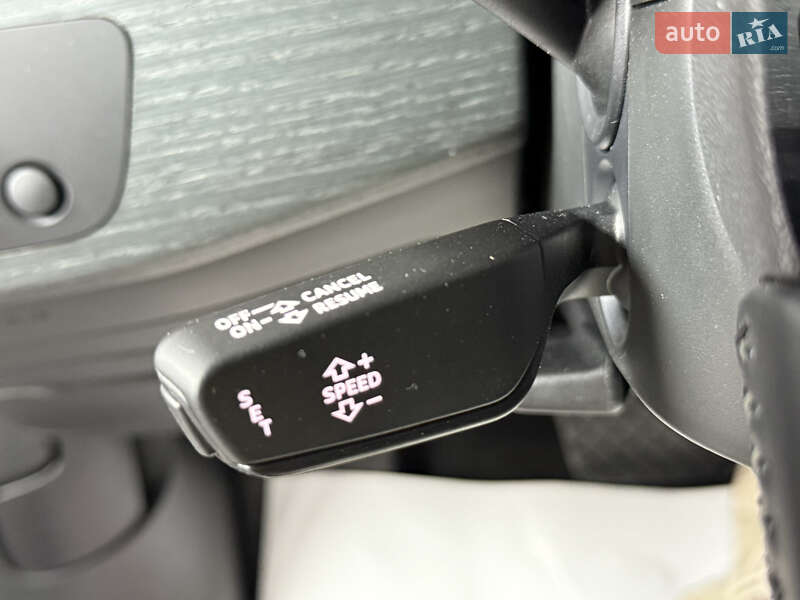 Седан Audi A4 2017 в Одессе