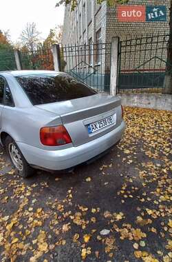 Седан Audi A4 1999 в Харькове