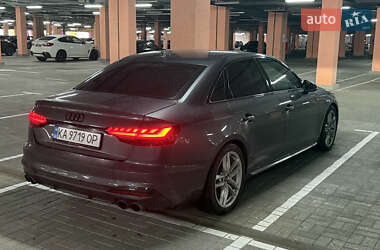 Седан Audi A4 2020 в 