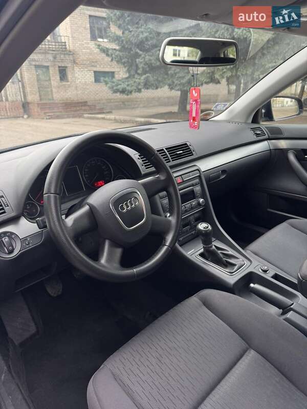 Седан Audi A4 2008 в Вознесенске