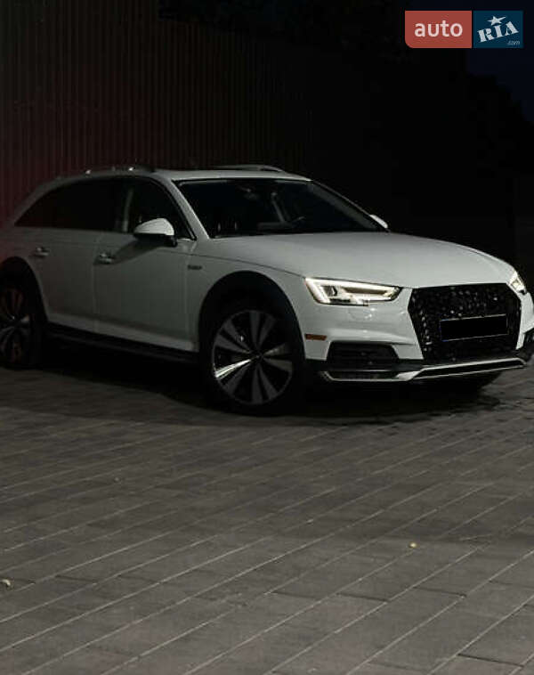 Универсал Audi A4 2017 в Киеве