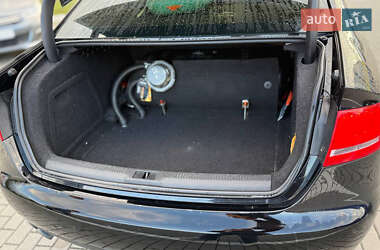 Седан Audi A4 2011 в 