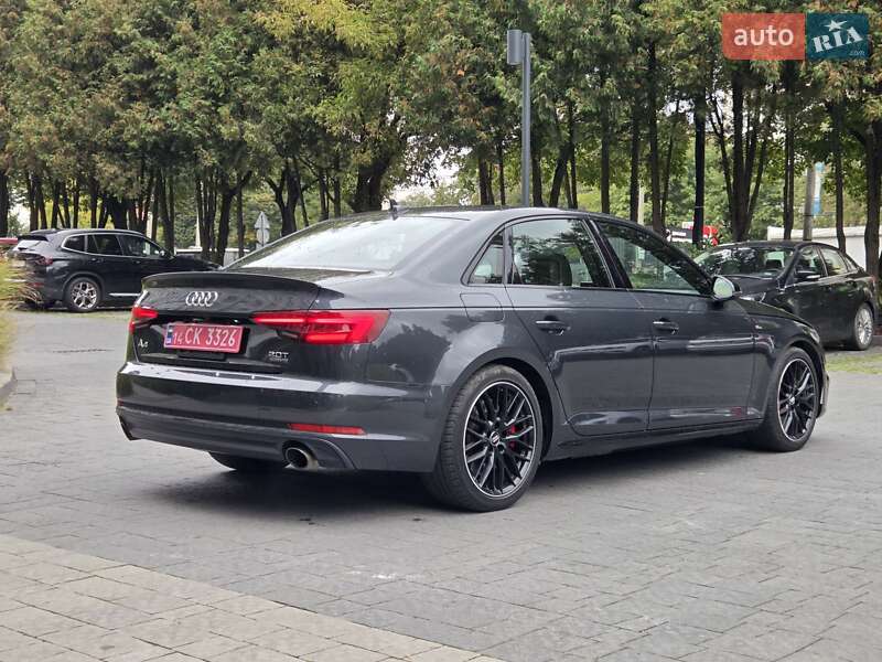 Седан Audi A4 2018 в Львові