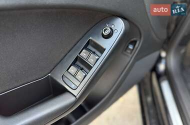Седан Audi A4 2012 в 