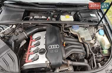 Седан Audi A4 2004 в 