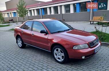 Седан Audi A4 1996 в 
