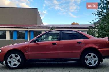 Седан Audi A4 1996 в 