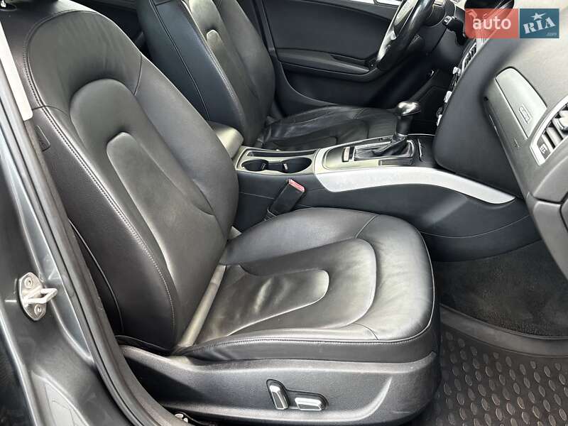 Седан Audi A4 2013 в Красилові