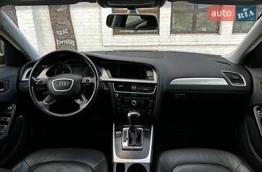 Седан Audi A4 2013 в 