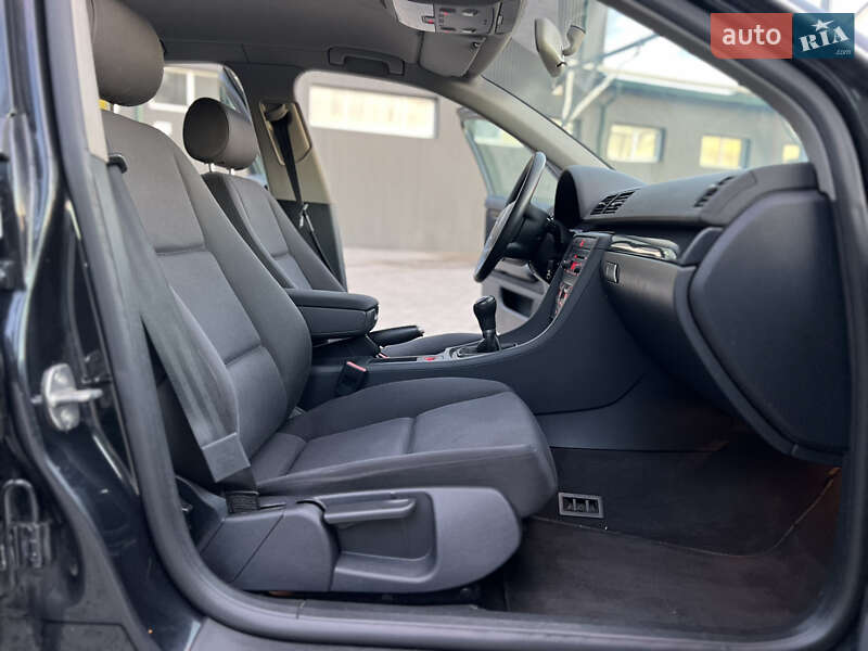 Седан Audi A4 2004 в Тернополе