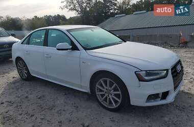 Седан Audi A4 2015 в 
