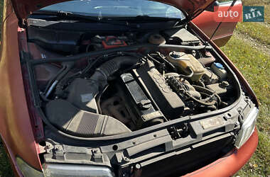 Седан Audi A4 1995 в  фото 11 Седан Audi A4 1995 в