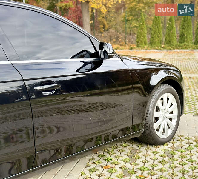 Седан Audi A4 2012 в Харькове