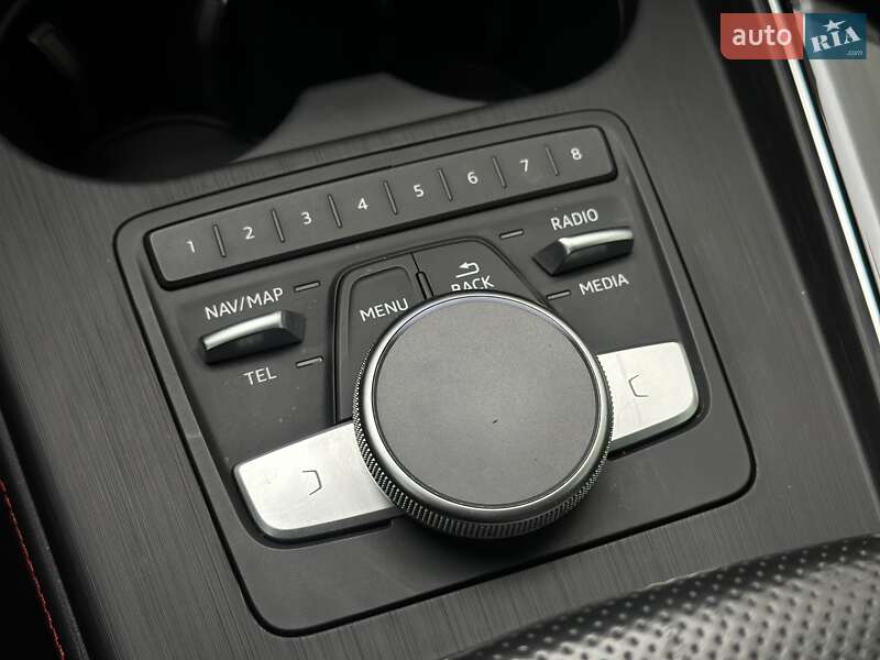 Седан Audi A4 2017 в Киеве фото 36 Седан Audi A4 2017 в Киеве