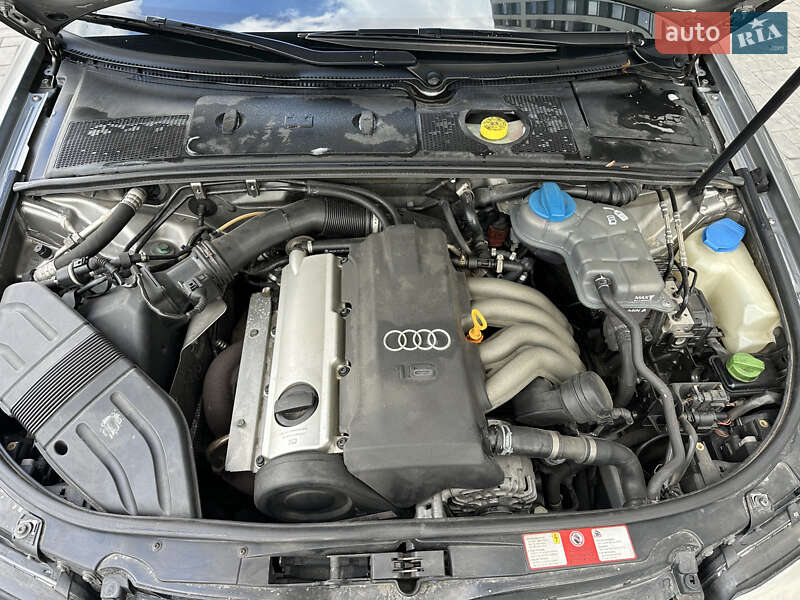 Седан Audi A4 2002 в Львові