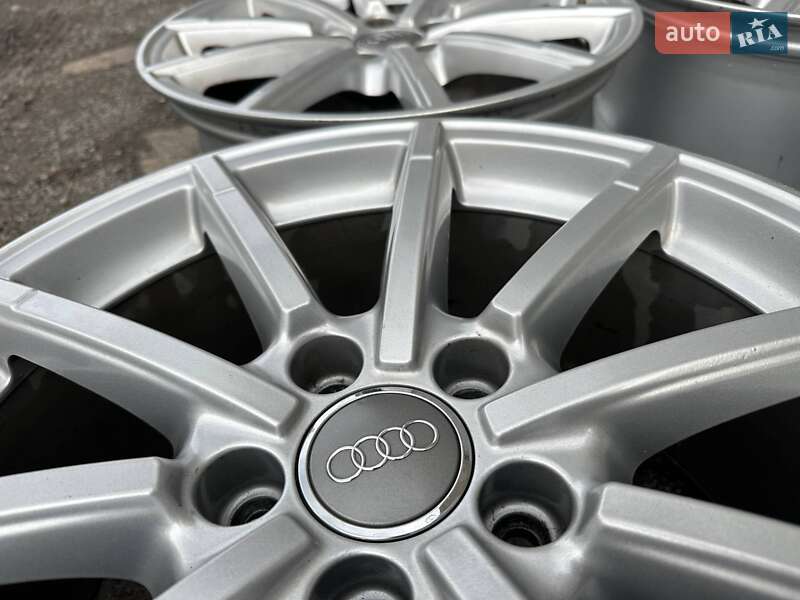 Седан Audi A4 2015 в Львове фото 4 Седан Audi A4 2015 в Львове