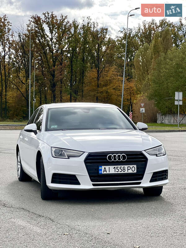 Седан Audi A4 2016 в Києві