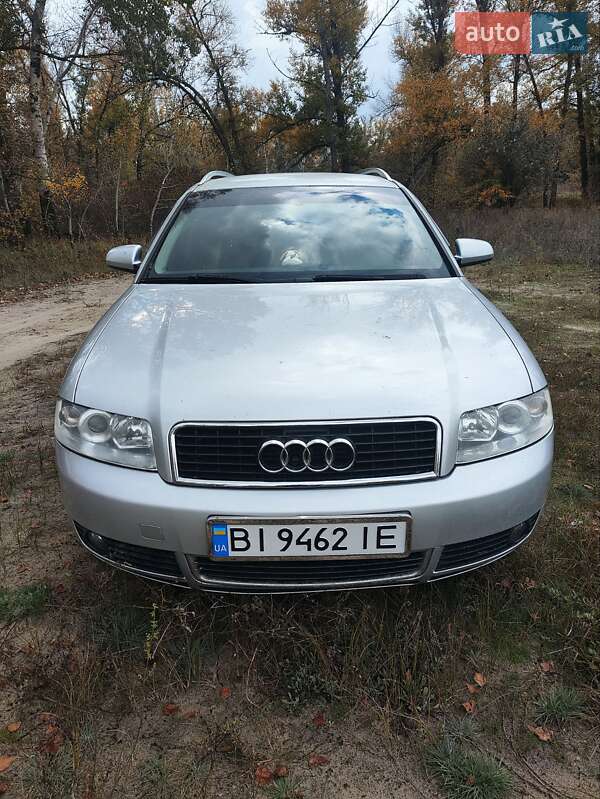Универсал Audi A4 2003 в 