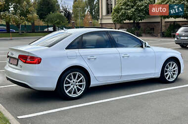 Седан Audi A4 2014 в 