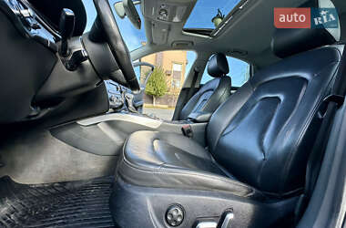Седан Audi A4 2014 в 
