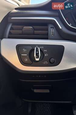 Седан Audi A4 2015 в  фото 15 Седан Audi A4 2015 в