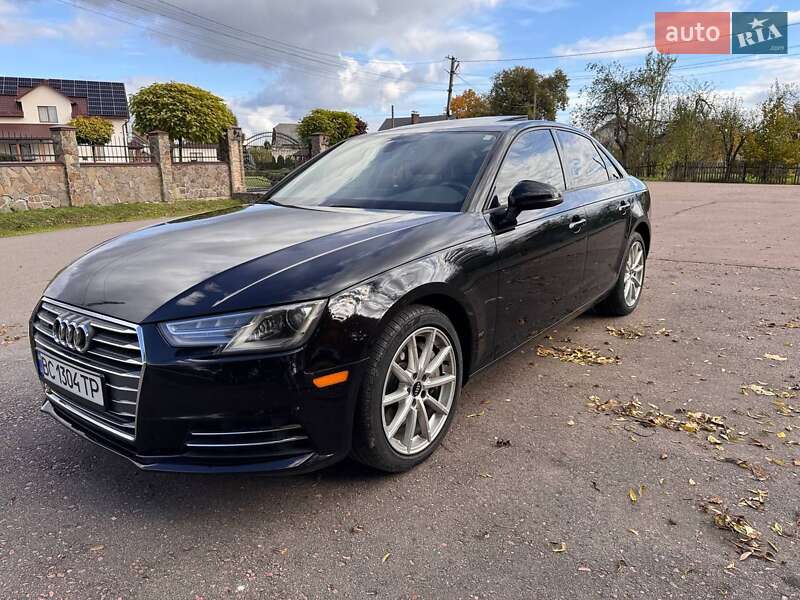 Седан Audi A4 2016 в Стрые