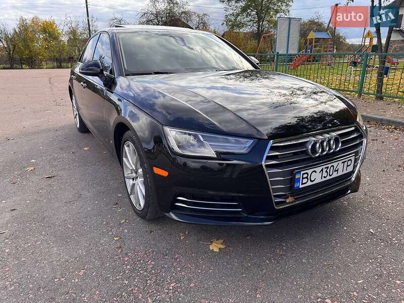 Седан Audi A4 2016 в Стрые