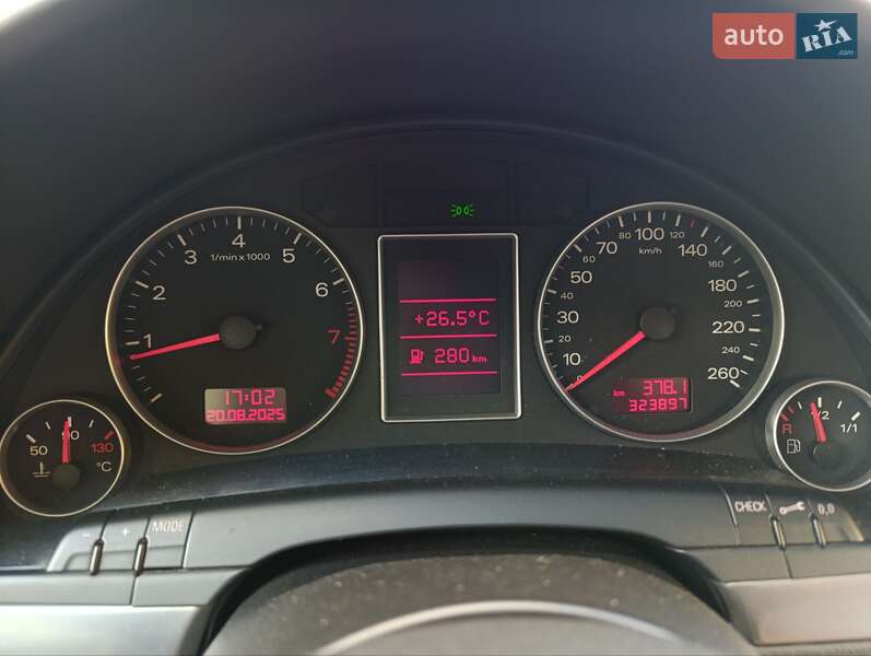 Седан Audi A4 2004 в Львове