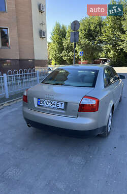 Седан Audi A4 2003 в 