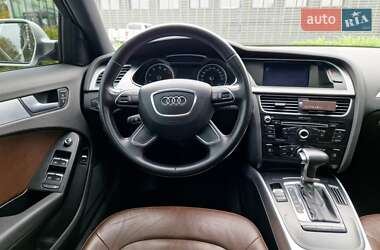 Седан Audi A4 2012 в 