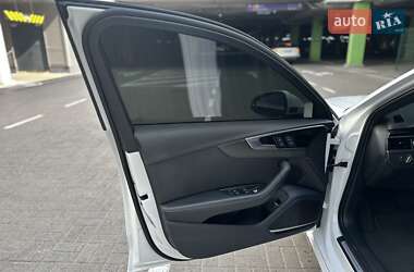 Седан Audi A4 2022 в  фото 15 Седан Audi A4 2022 в