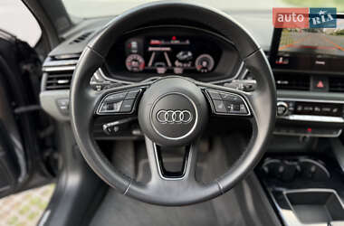 Седан Audi A4 2021 в 
