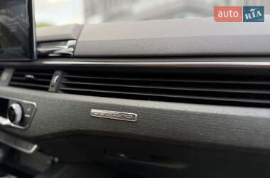 Седан Audi A4 2021 в 